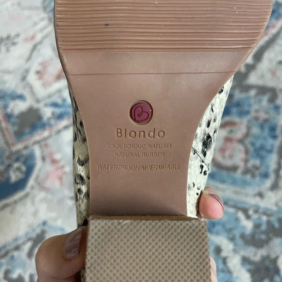 Blondo Norwich snakeskin heeled clogs - Picture 9 of 12